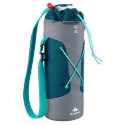 Quechua Housse Isotherme Pour Gourde Randonnée 1,2 à 1,5 Litre Gris/bleu 9 Quechua Housse Isotherme Pour Gourde Randonnée 1,2 à 1,5 Litre Gris/bleu -Camping En Plein Air Boutique housse isotherme pour gourde randonnee 12 a 15 litre grisbleu 4