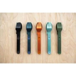 SET COMPLET DE 5 JEUX DE 3 COUVERTS MAGNÉTIQUES CAMPING EN ALUMINUM DUR - ÉTUI -Camping En Plein Air Boutique set complet de 5 jeux de 3 couverts magnetiques camping en aluminum dur etui 4